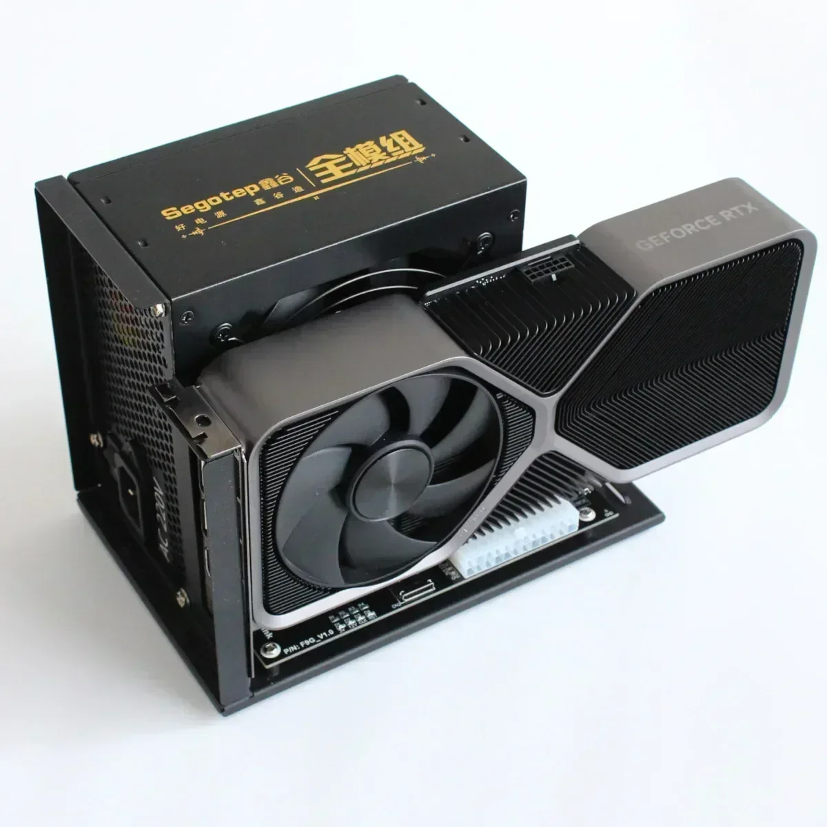 ADT PCIe 4.0 64Gbps Scheda gra - External Gpu Dock Pcie 4.0 Oculink recensione e prezzo