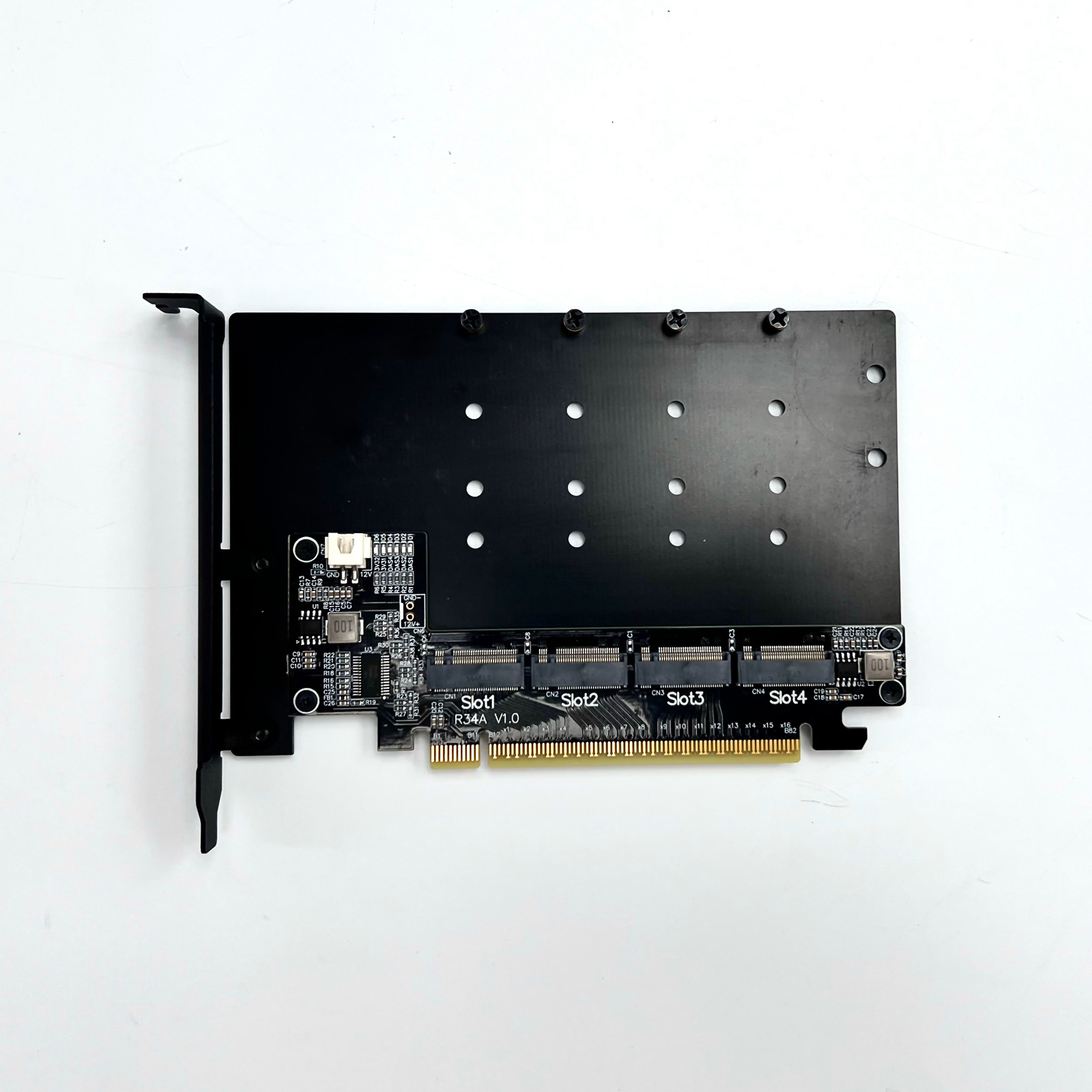 Scheda di espansione PCIe 5.0  - Quad M.2 Nvme Pcie Bifurcation Card recensione e prezzo